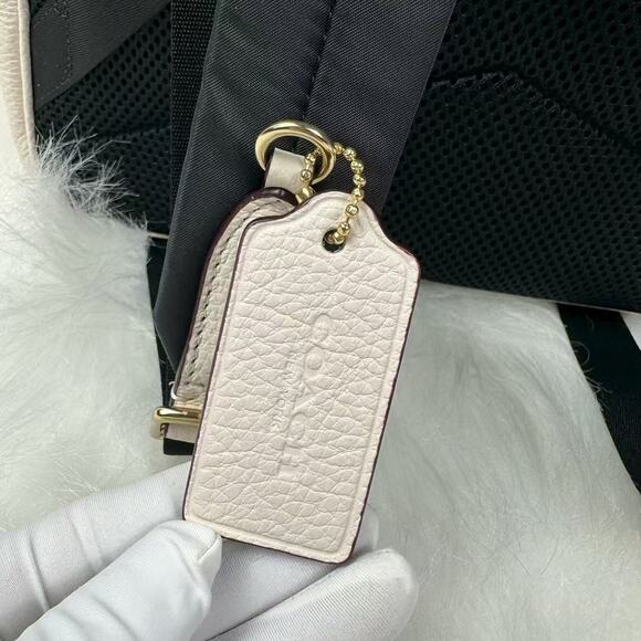 Coach Large Court Backpack In Signature Canvas CZ175 Gold/Sand/Chalk NWT - Picture 8 of 10